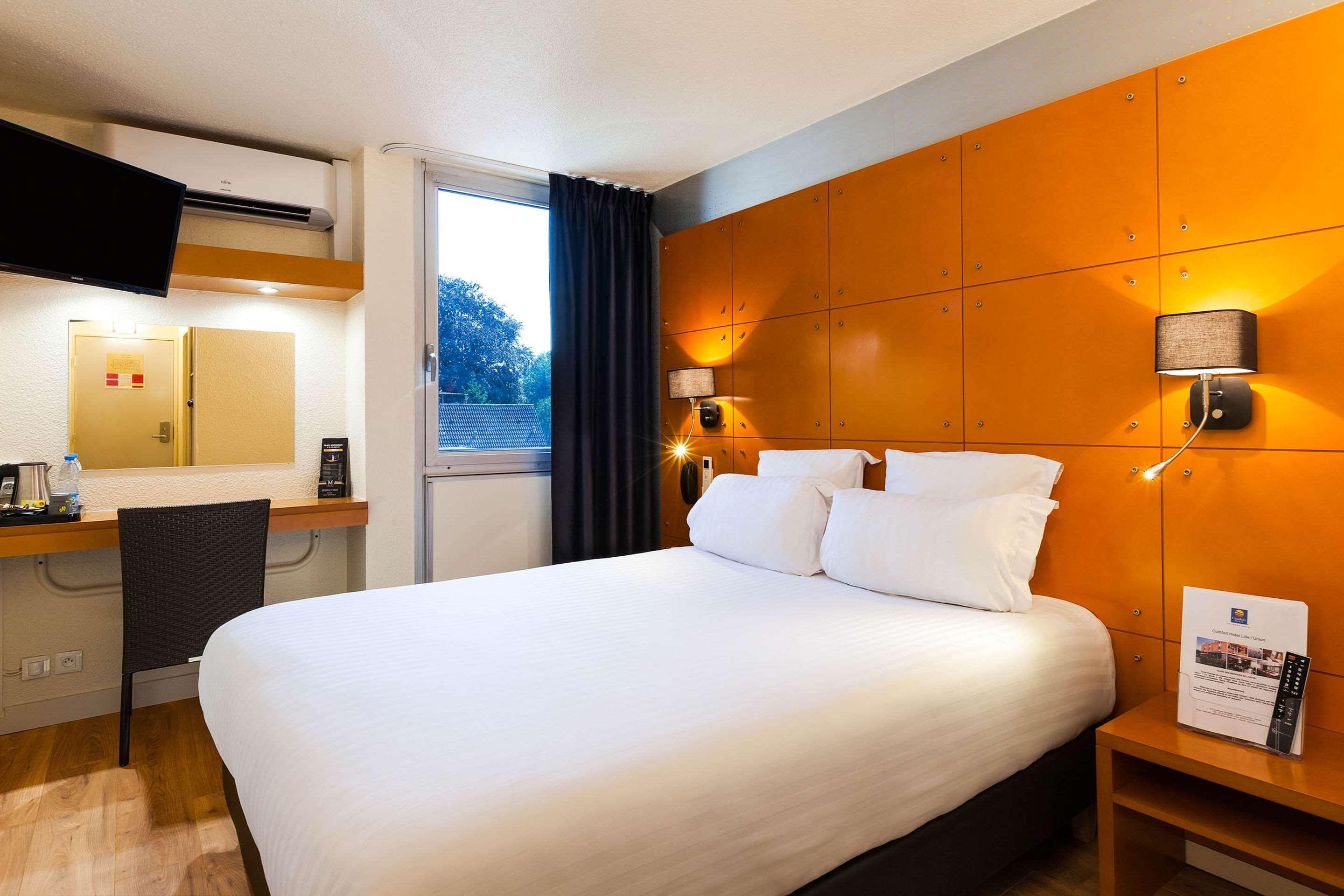 Comfort Hotel Lille L'Union Tourcoing Luaran gambar